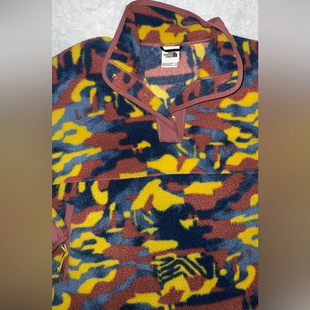 North face teddy sweater